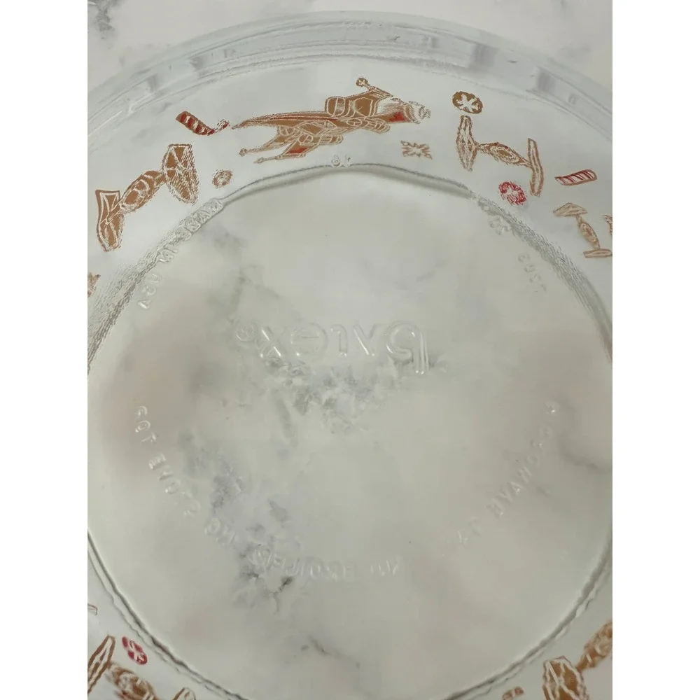 Set of 2 STAR WARS Holiday Pyrex Dishes 6